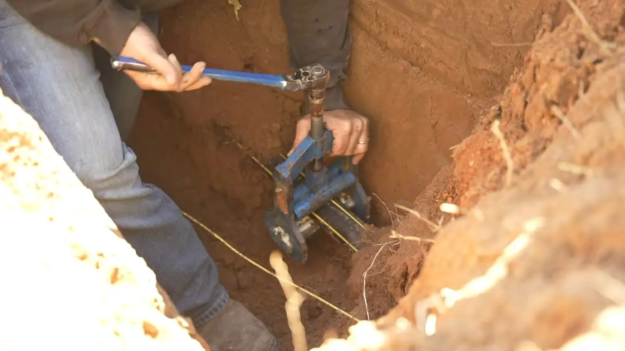 Chicago gas line repair work across neighborhood housing types
